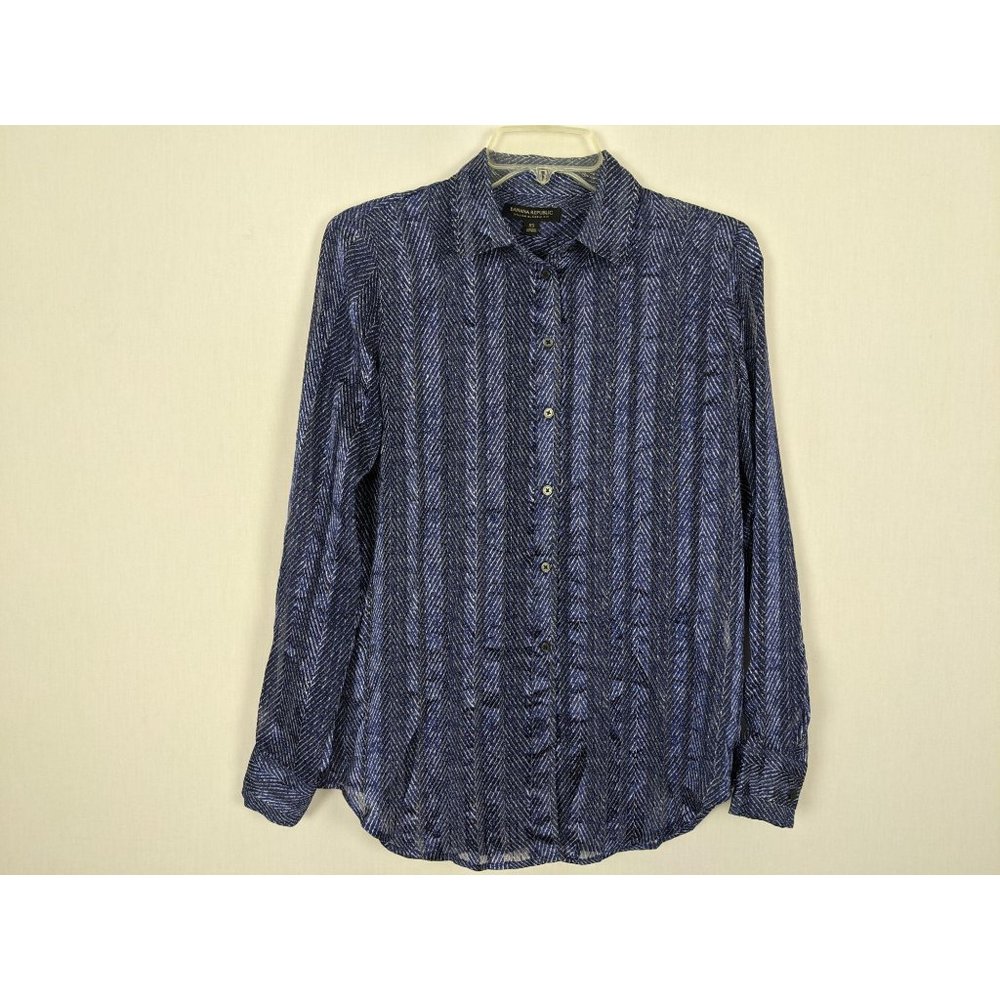 Banana Republic Dillon Class Fit blue sheer career long sleeve blouse XS